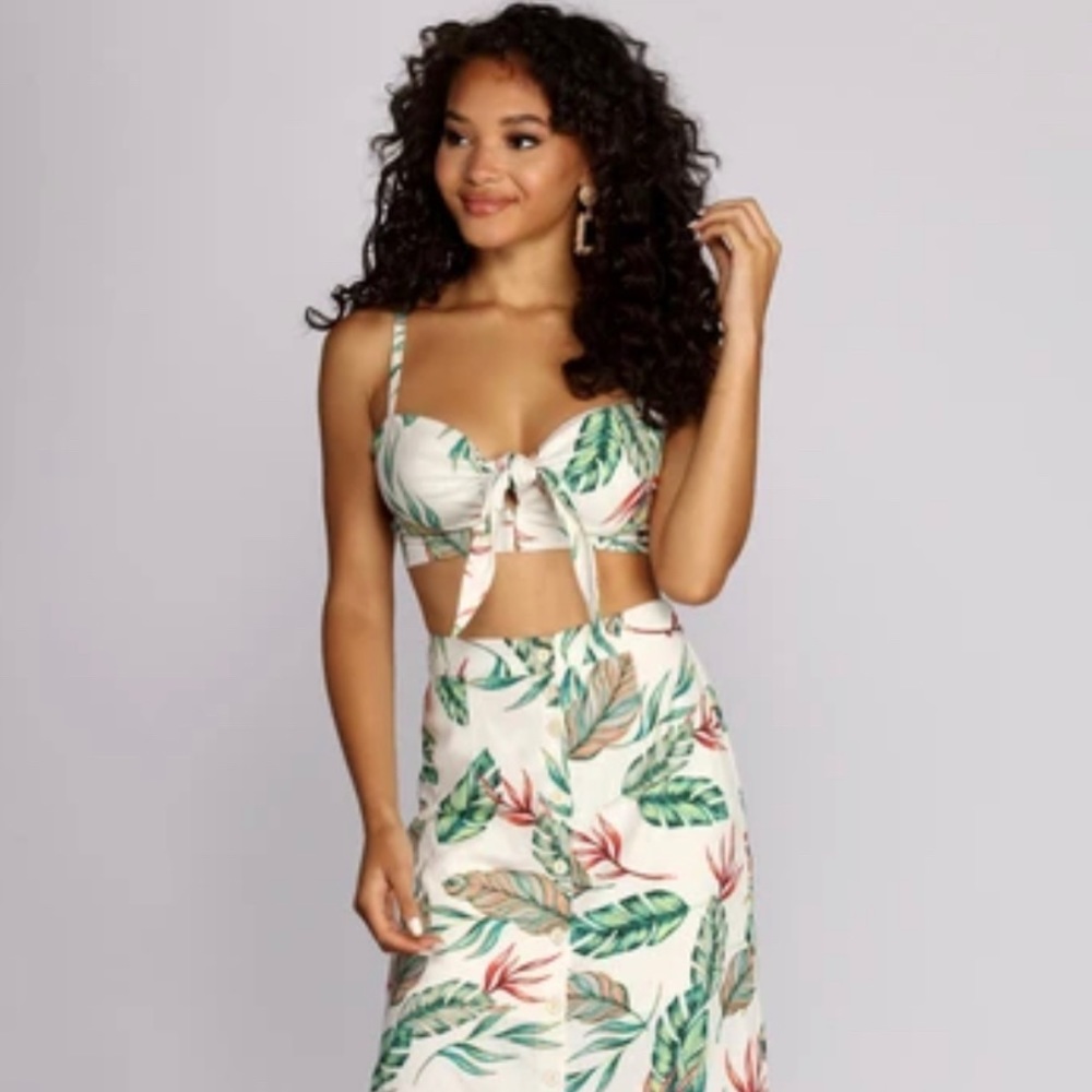Tropical top and skirt!
